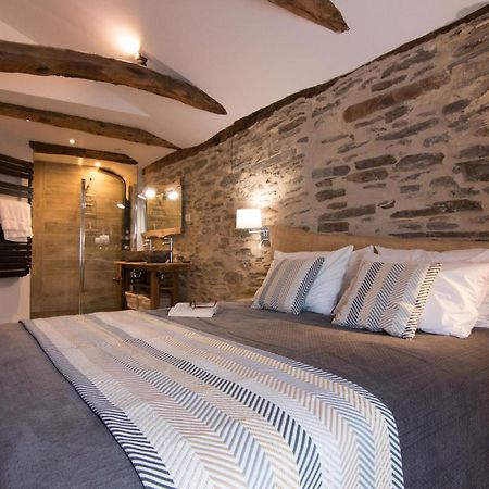 Gites Des Esperelles Saint-Privat-de-Vallongue Oda fotoğraf